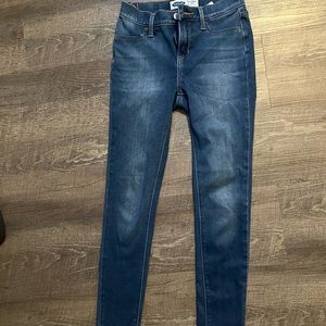 Girls Old Navy jeans size 12 
Ballerina 24/7